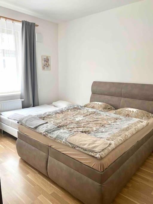 Spacious 2Br Apartment 6Min From Prague Castle! Eksteriør bilde